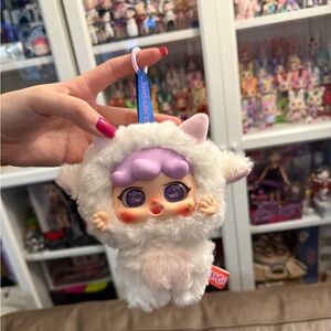 【Authentic】Happy Ghost MIGO Little Troublemaker Plush Keychain - White Sheep